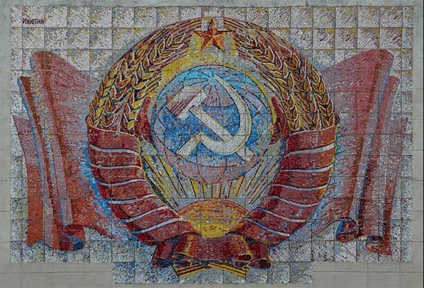 Unique mosaics, preserved from the times of the Soviet Union