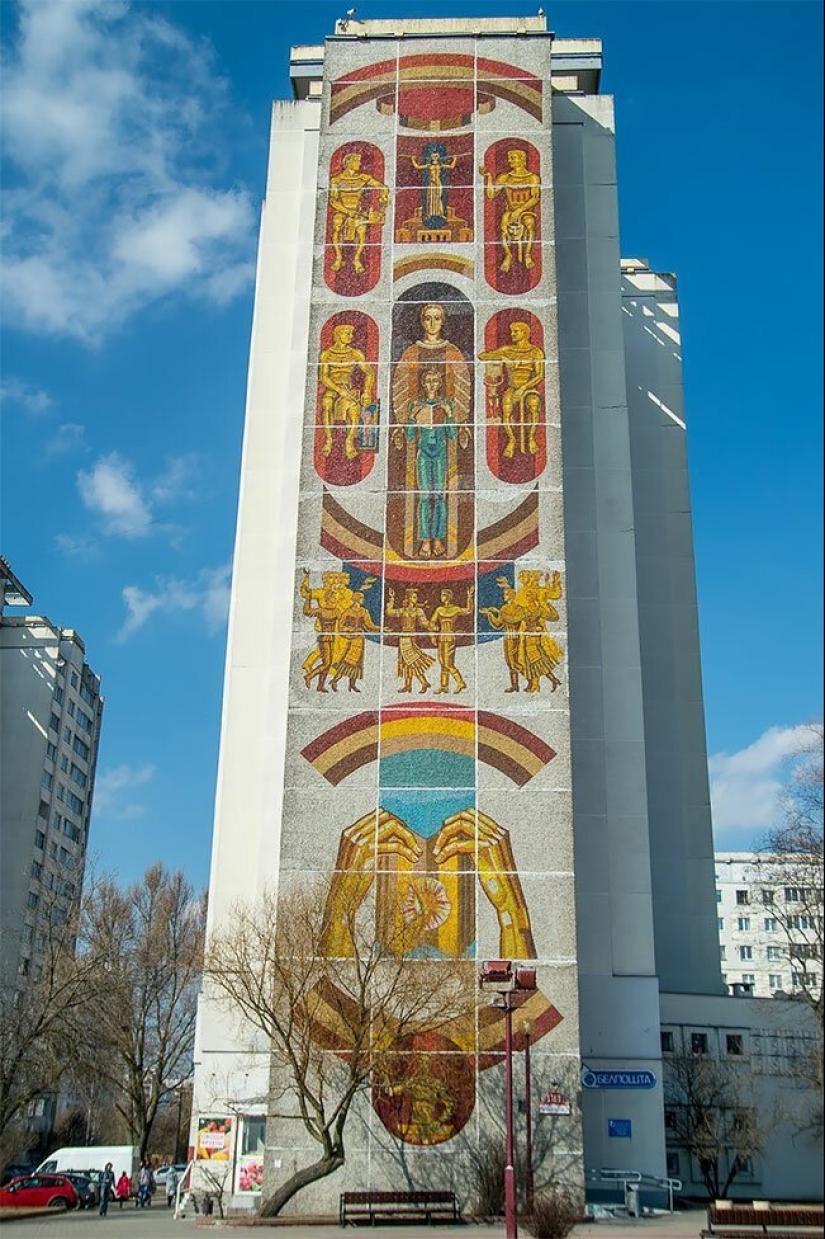 Unique mosaics, preserved from the times of the Soviet Union