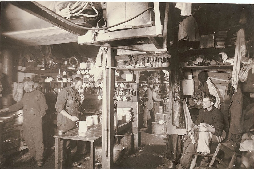 Unique photos from the first Australian Antarctic Expedition of 1911-1914