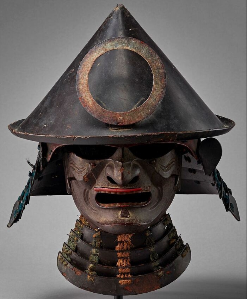 Unusual Helmets: 25 Amazing Artifacts from Different Eras