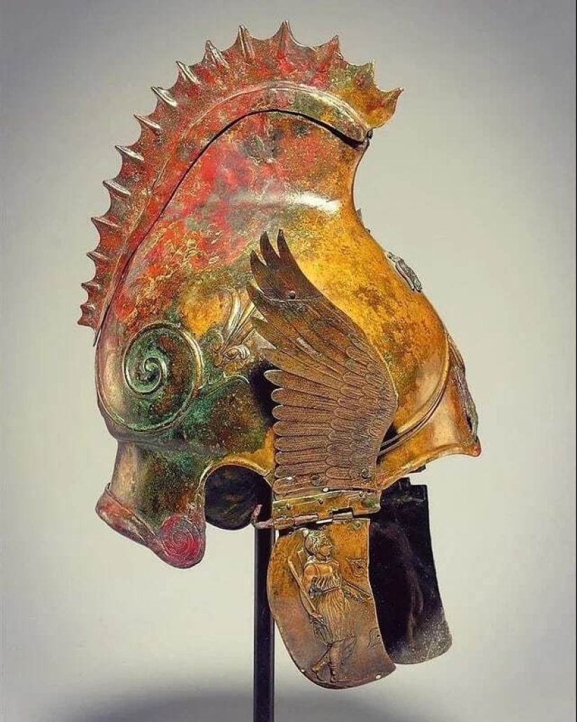 Unusual Helmets: 25 Amazing Artifacts from Different Eras