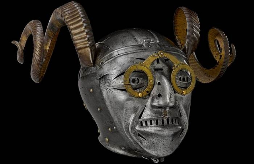 Unusual Helmets: 25 Amazing Artifacts from Different Eras