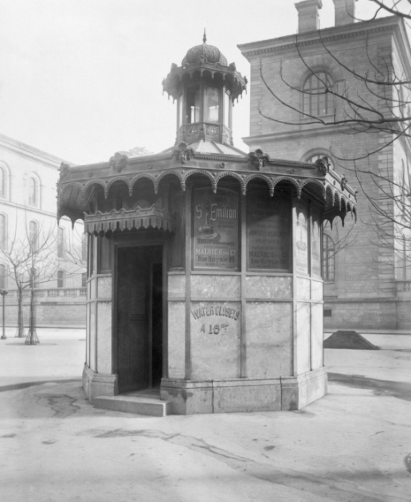 Urinal de Paris: Paris ' surprisingly well-designed public toilets for the 19th century