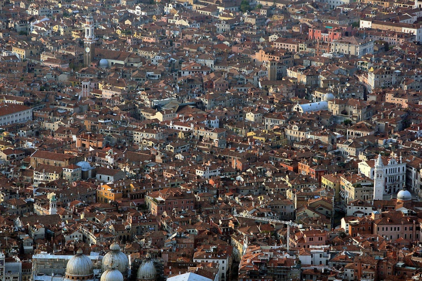 Venice from a bird&#39;s eye view