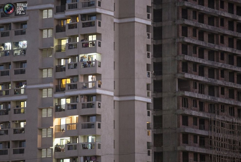 Vidas de hormigueros: Edificios residenciales de Mumbai