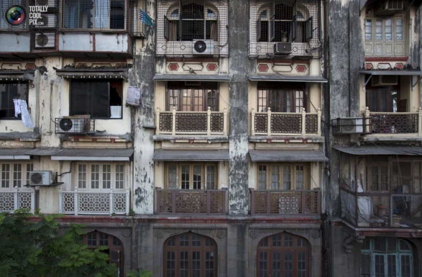 Vidas de hormigueros: Edificios residenciales de Mumbai