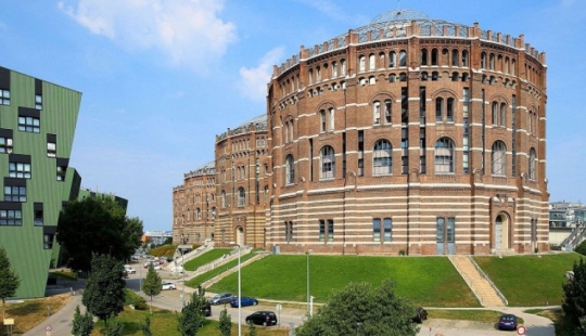 Vienna gasometers: structures of the past that have become the embodiment of the future