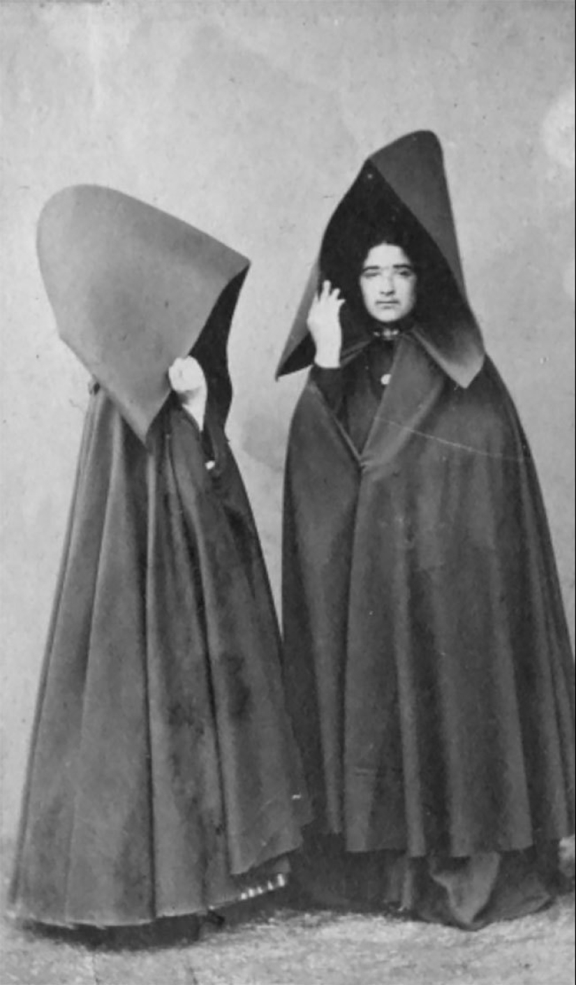 Vintage photos of Portuguese women in giant hoods from the Azores