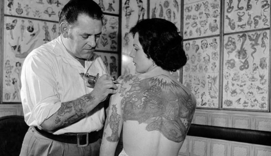 Vintage portraits of tattooed women