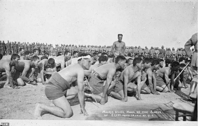 War dance of the NZ Maori battalion in the desert