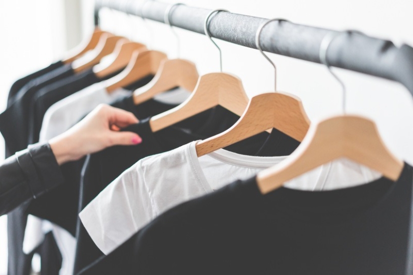 Wardrobe detox: 7 steps to the perfect order in the closet