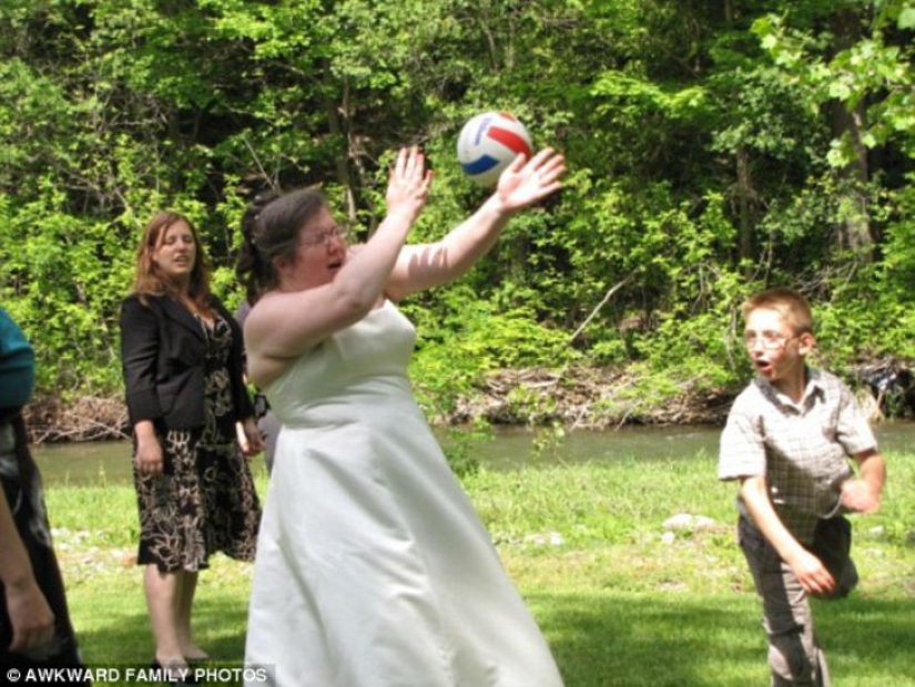 Wedding photos that make it really bitter