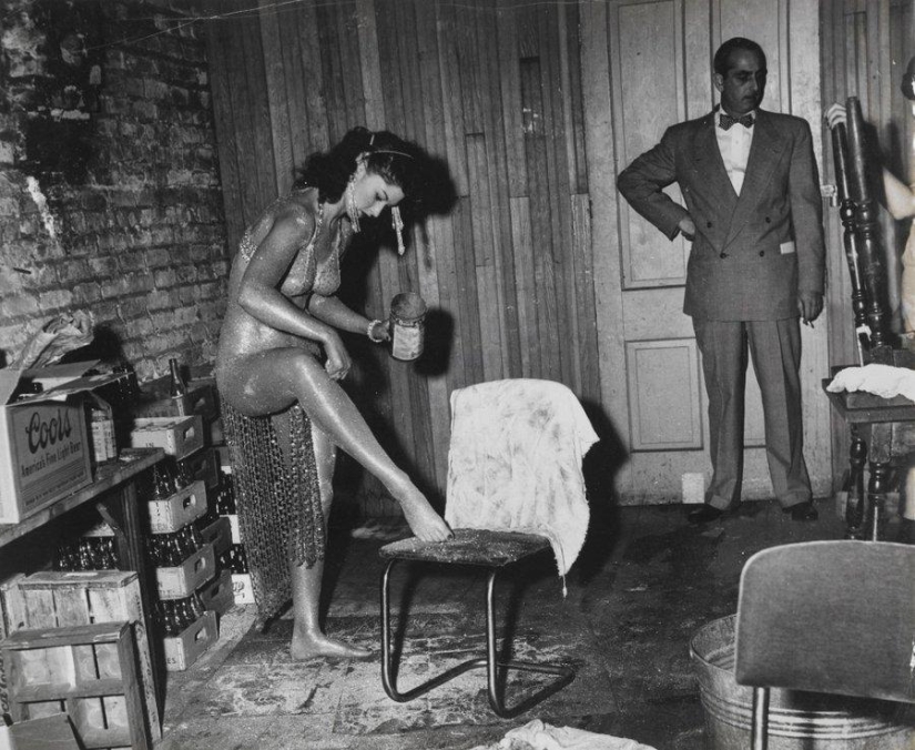 Weegee is a restless photographer who has been everywhere and everywhere