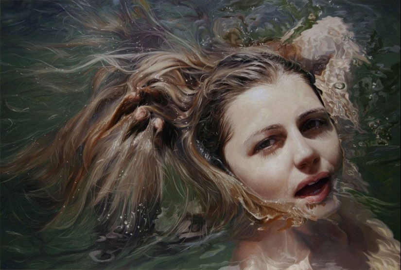 Wet girls in sensual paintings by artist Alissa Monks