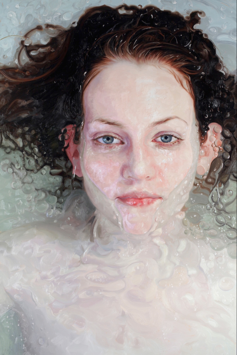 Wet girls in sensual paintings by artist Alissa Monks