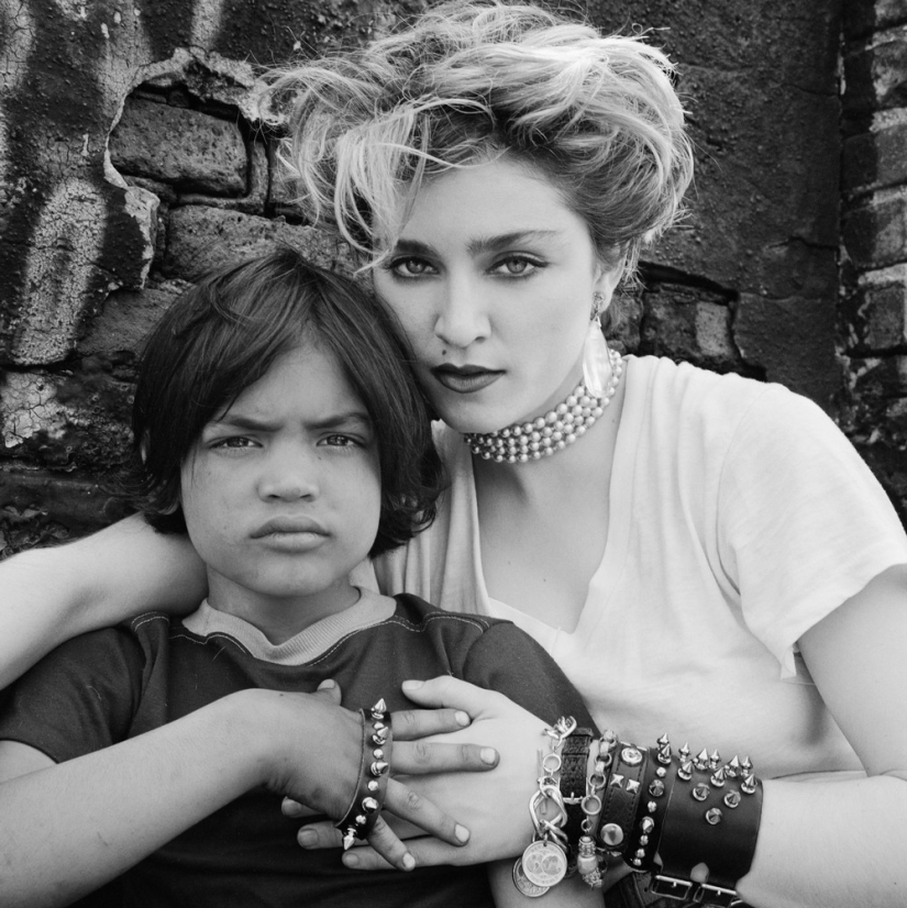 What did Madonna look like when only the neighborhood kids knew her
