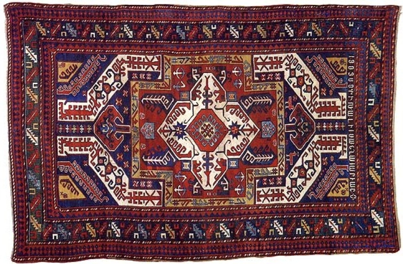 What did the psychedelic ornaments of Soviet carpets mean