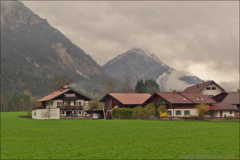 What does a painted Alpine village look like