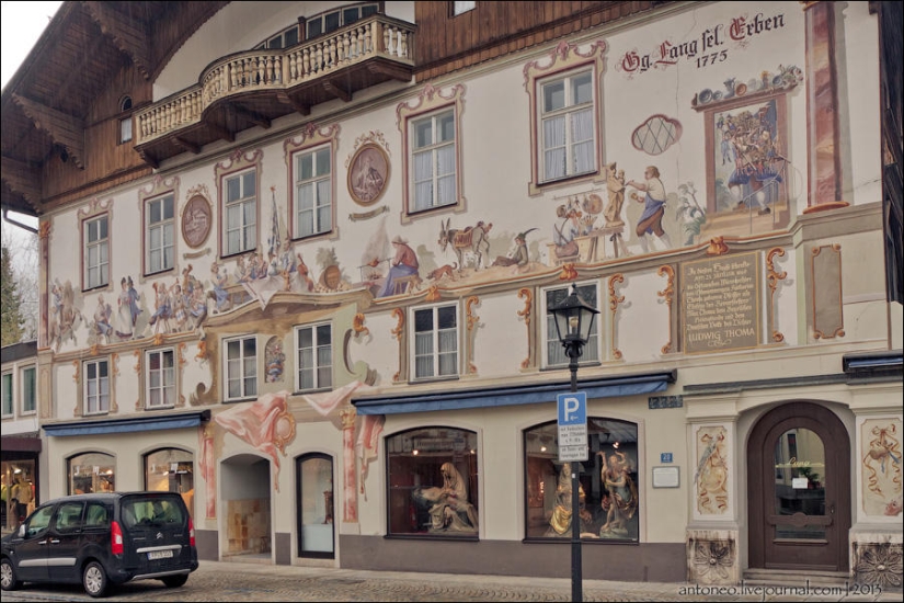 What does a painted Alpine village look like