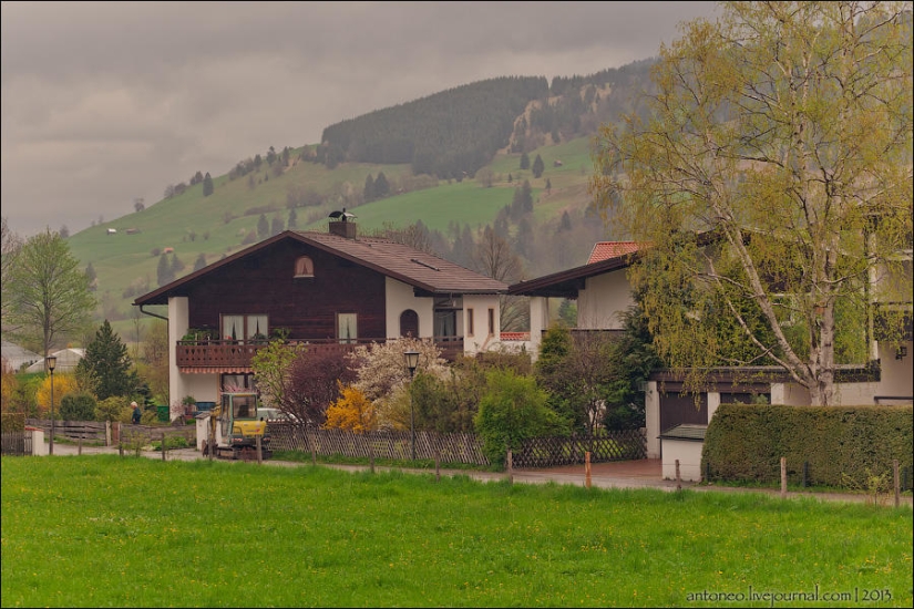 What does a painted Alpine village look like