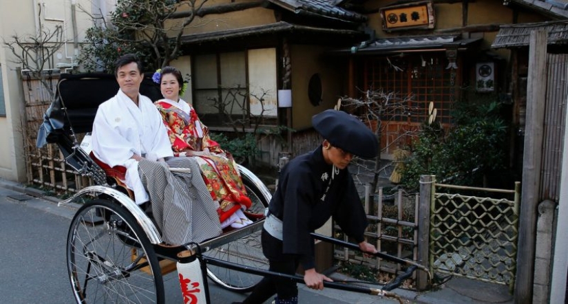 What does it feel like to be a samurai's wife? Family traditions of medieval Japan in the XXI century