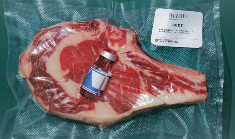 What is “meat glue” and why products with it should be avoided