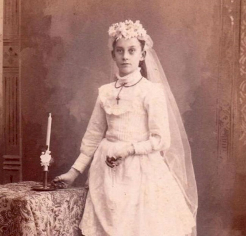 What is the secret of Victorian photographs?