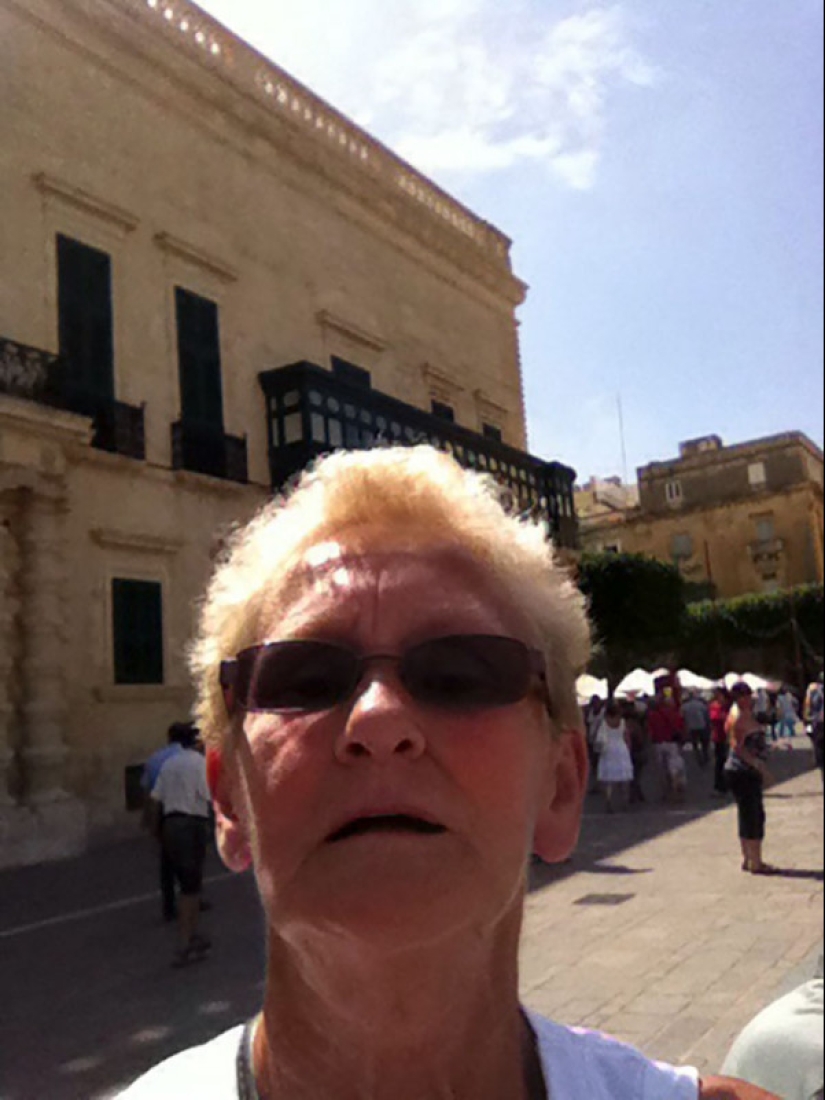When I asked a stranger to take a picture of you and regretted it very much