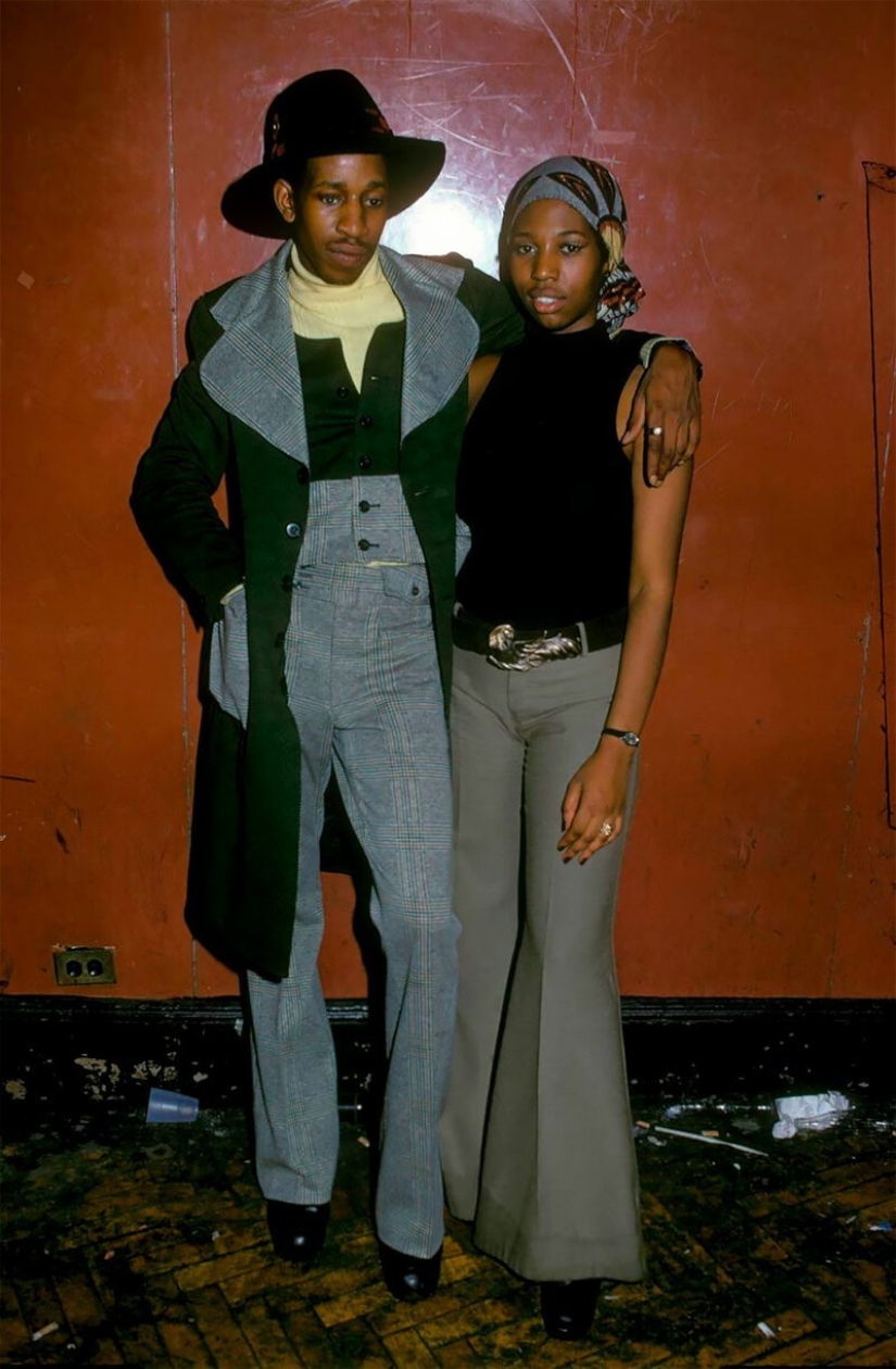 When the columns were playing soul and jazz: photographs from the clubs of Memphis in the ' 70s