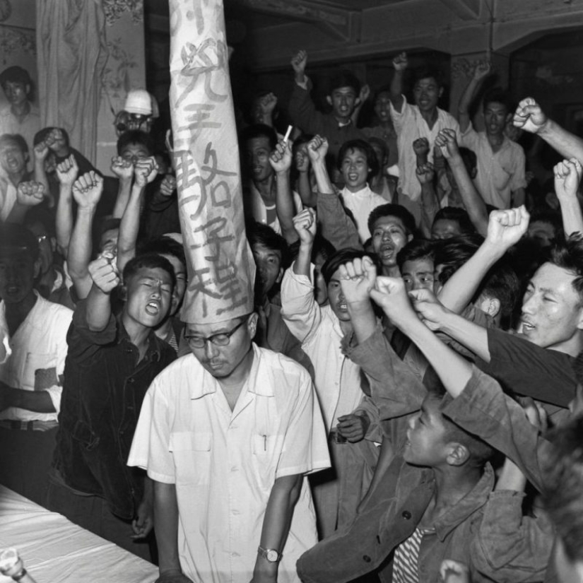 Who were the Red Guards of the Cultural Revolution