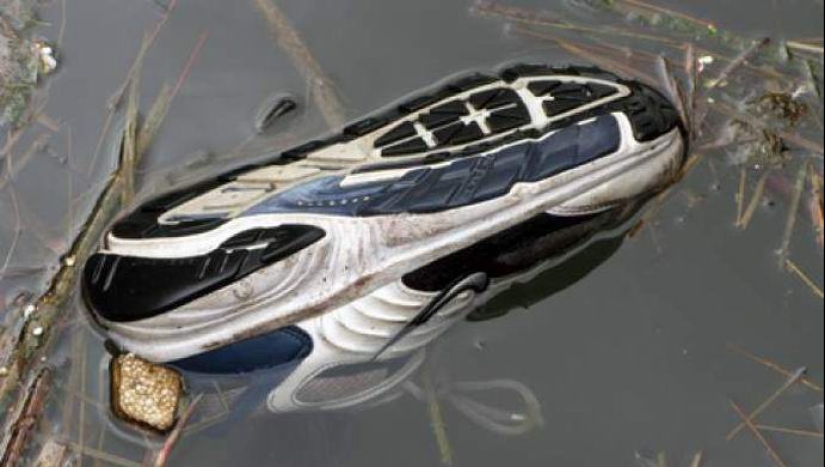 Why at the beach in Canada find sneakers with severed feet