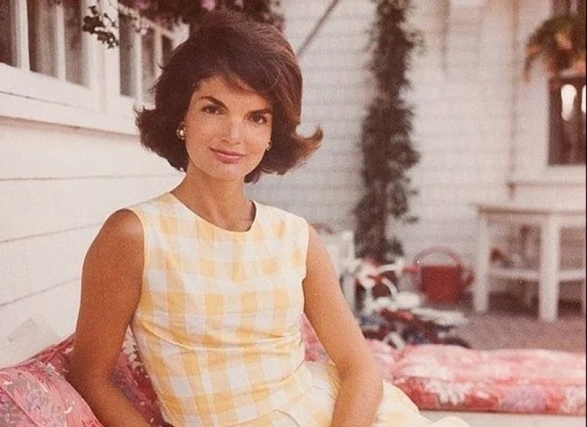 Why Jacqueline Kennedy was considered beautiful