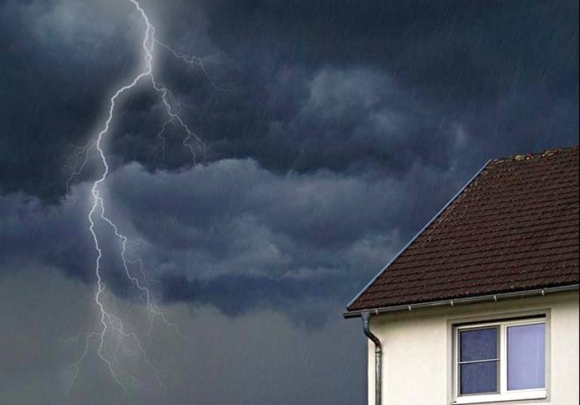 Why you can't take a shower and wash dishes during a thunderstorm