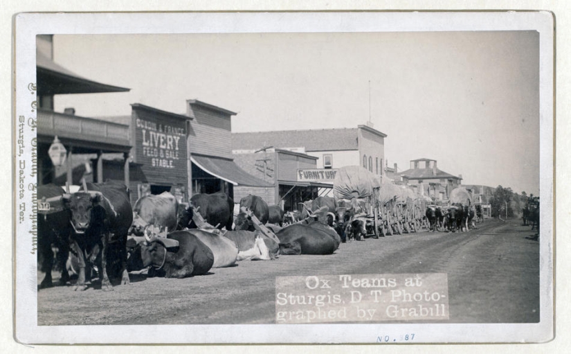 Wild West in pictures by John Grabil