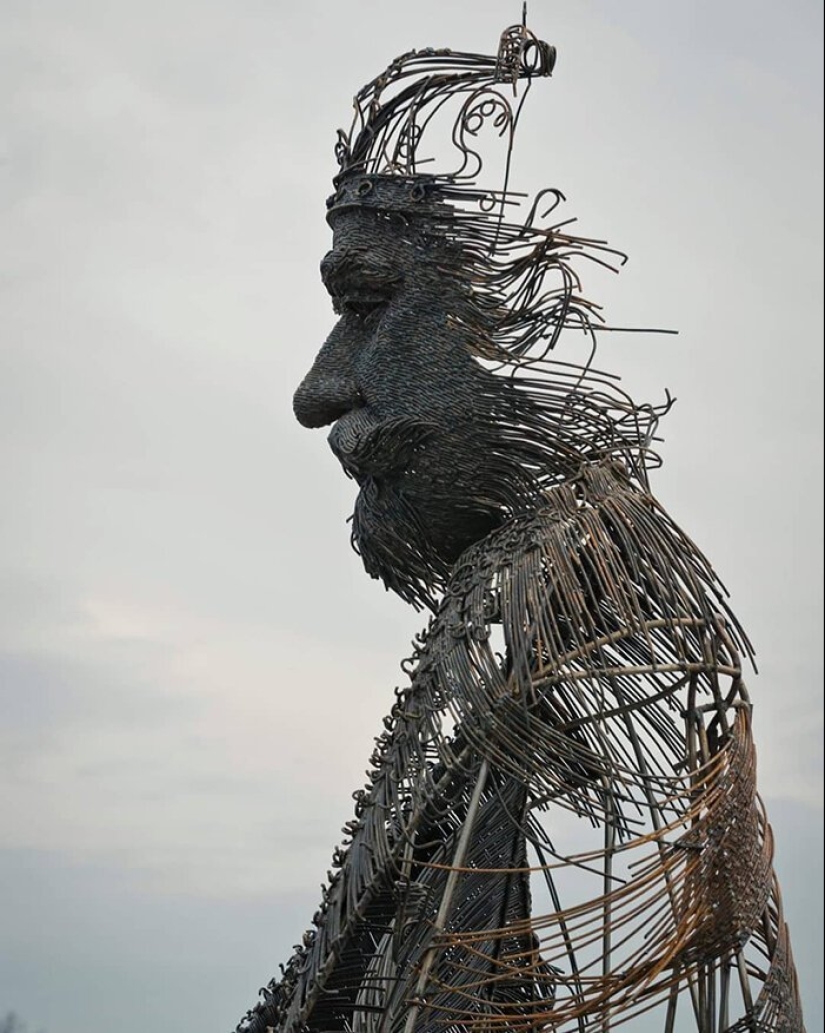 Wire sculpture Darius Hulea