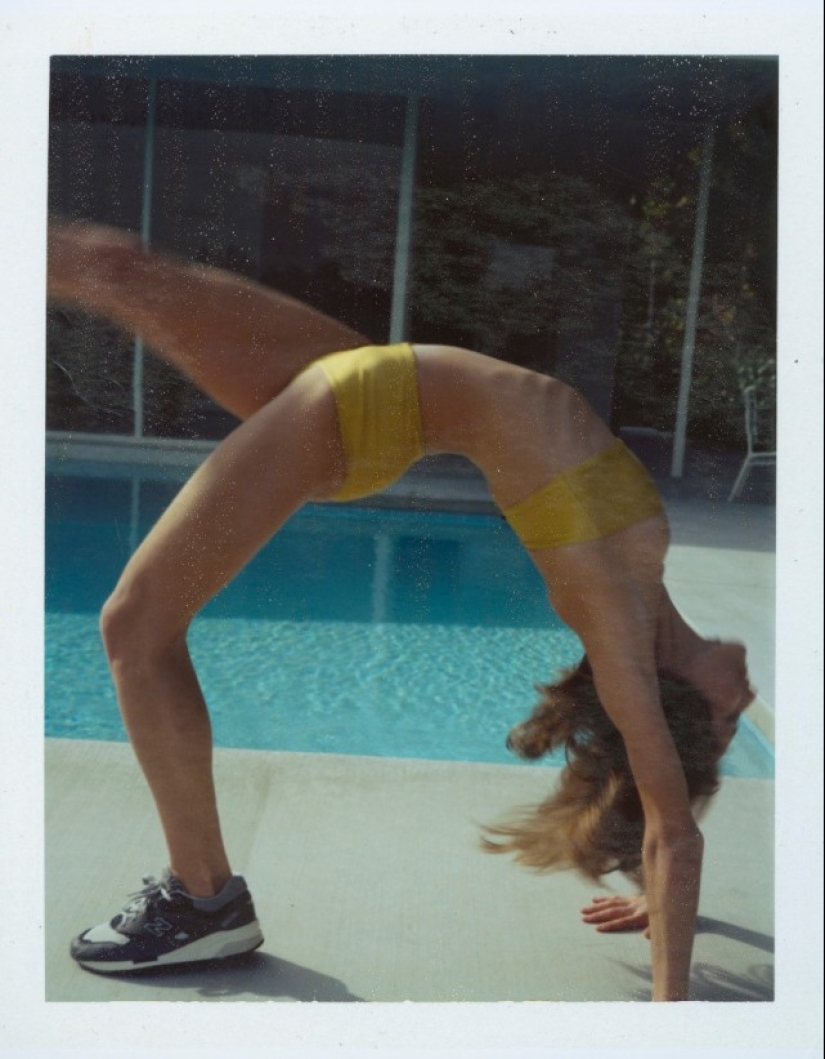 Women in atmospheric polaroids of the 1990s