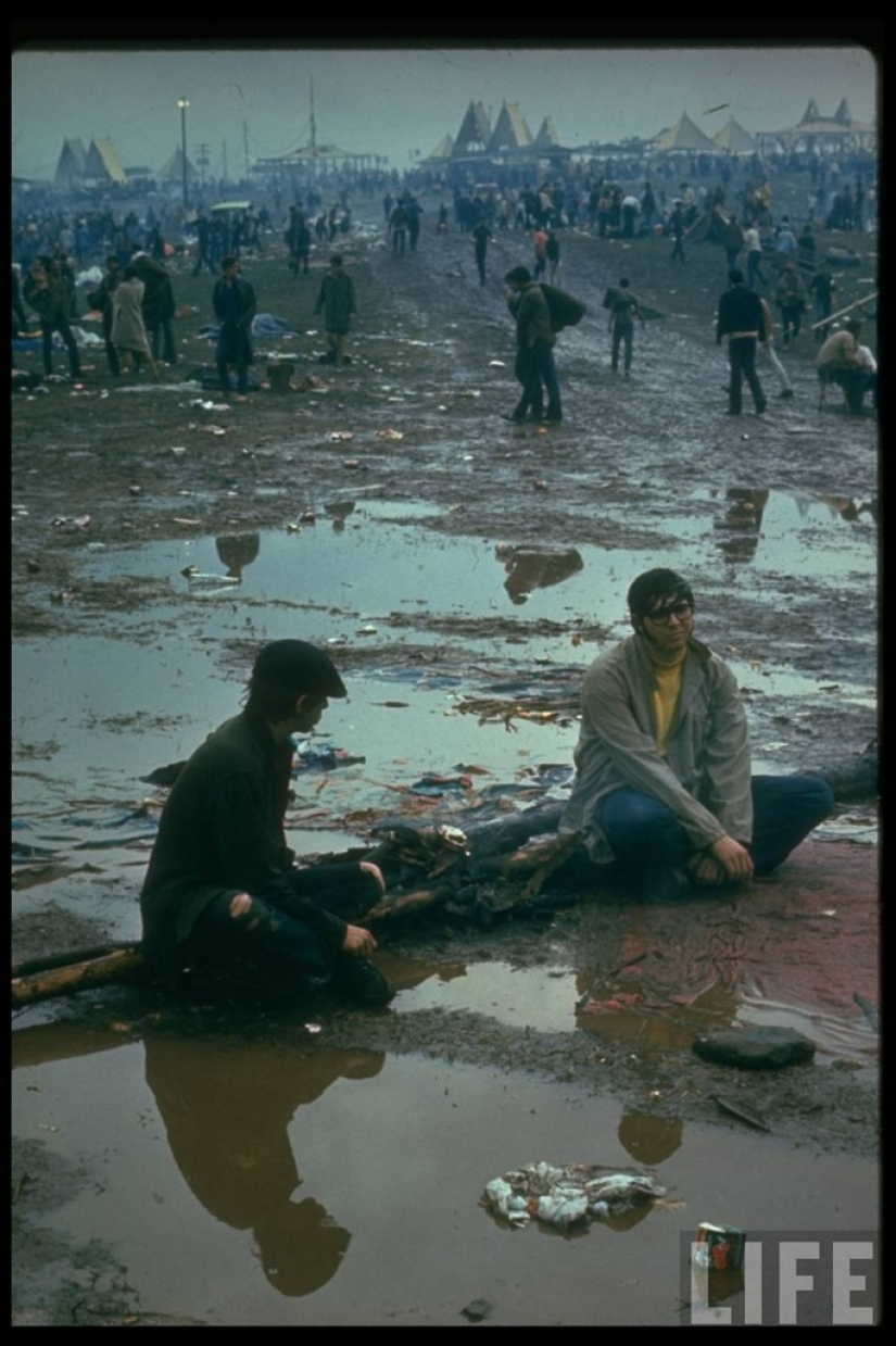 "Woodstock" in 1969 in pictures of LIFE magazine