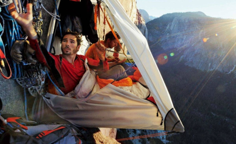 Yes, to last the night: how climbers sleep in the mountains