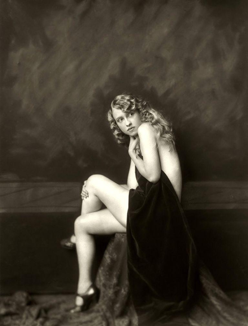 "Ziegfeld Girls": the sexiest Broadway actresses of the 1920s