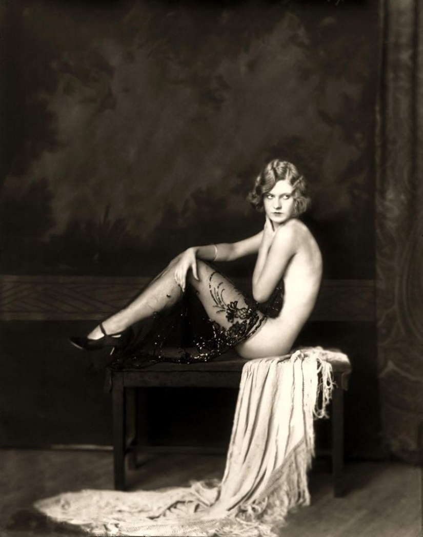 "Ziegfeld Girls": the sexiest Broadway actresses of the 1920s