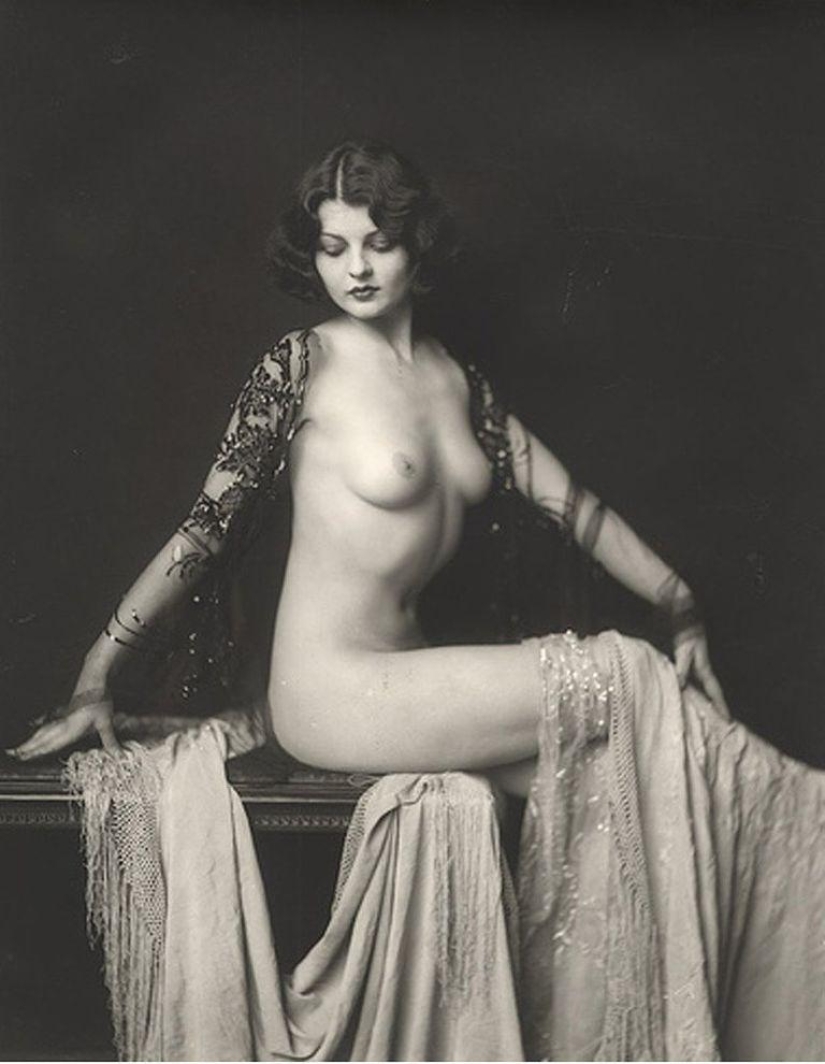 "Ziegfeld Girls": the sexiest Broadway actresses of the 1920s