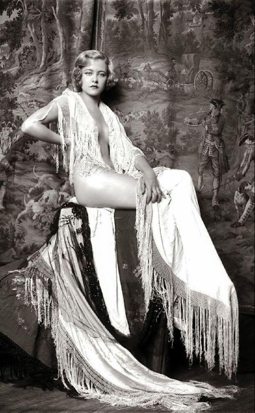 "Ziegfeld Girls": the sexiest Broadway actresses of the 1920s