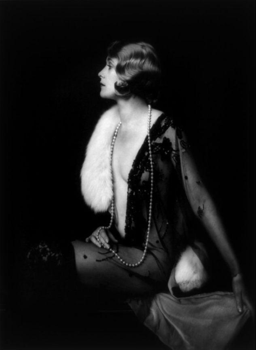 "Ziegfeld Girls": the sexiest Broadway actresses of the 1920s