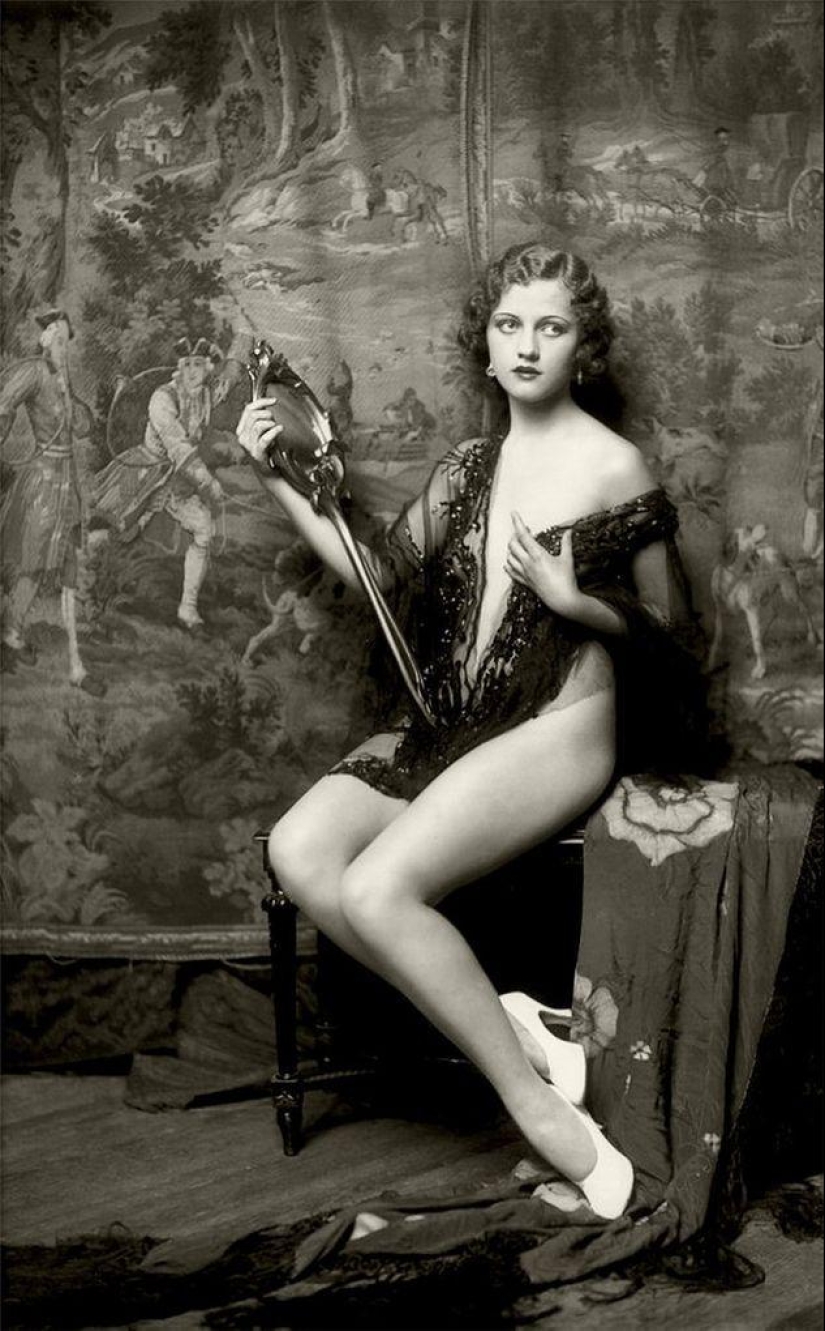 "Ziegfeld Girls": the sexiest Broadway actresses of the 1920s