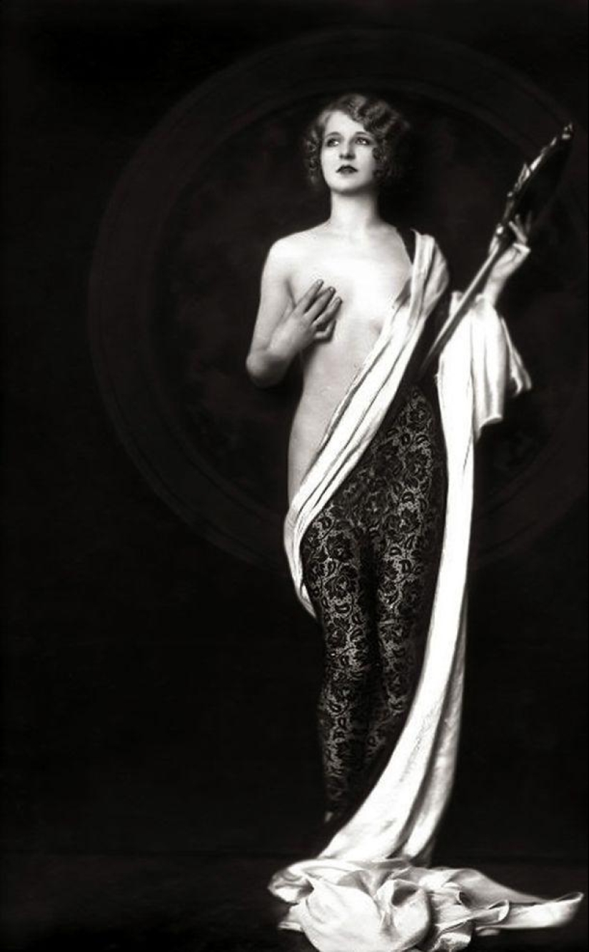 "Ziegfeld Girls": the sexiest Broadway actresses of the 1920s