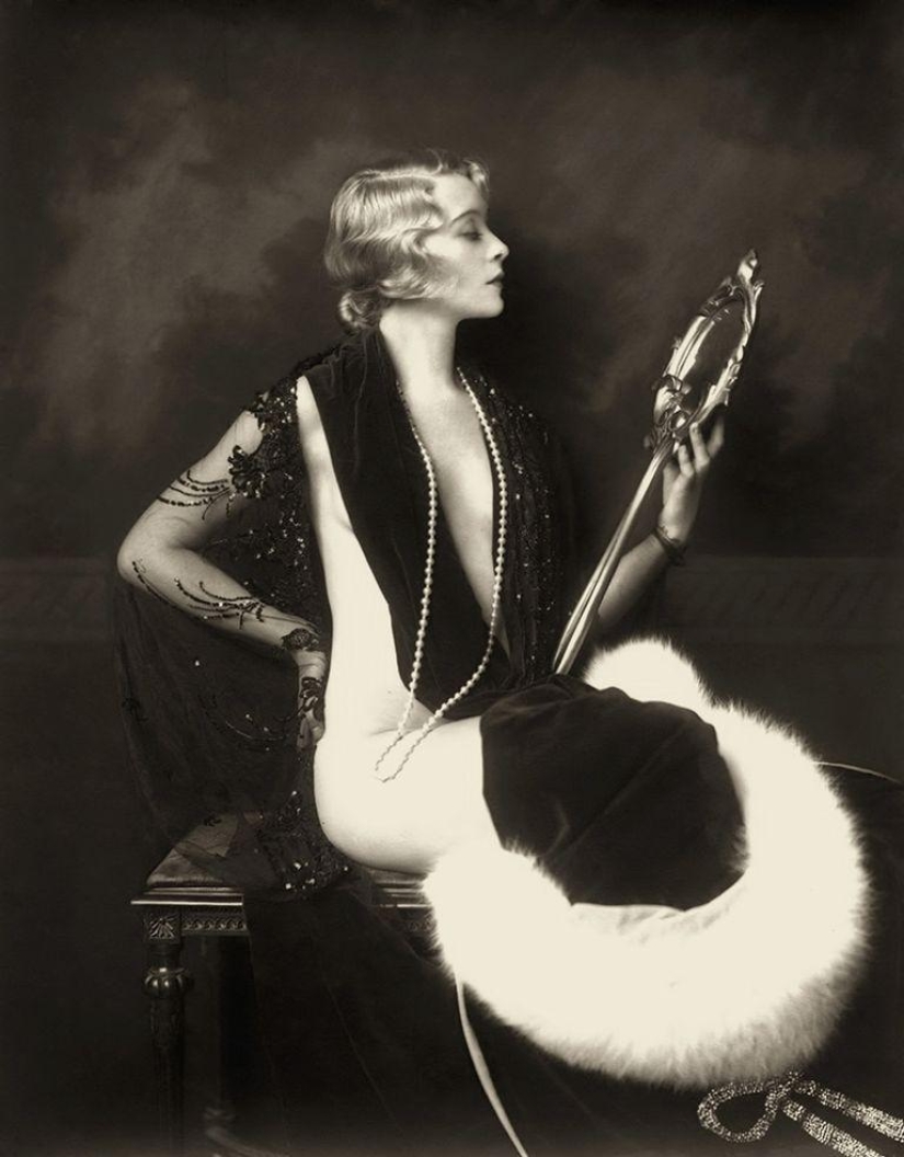 "Ziegfeld Girls": the sexiest Broadway actresses of the 1920s