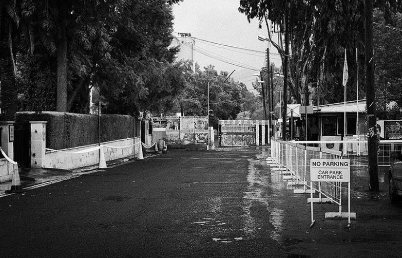 10 grim border walls dividing the world 10 grim border walls dividing the world