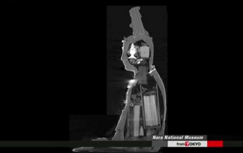 10 interesantes hallazgos realizados dentro de las estatuas 10 interesantes hallazgos realizados dentro de las estatuas