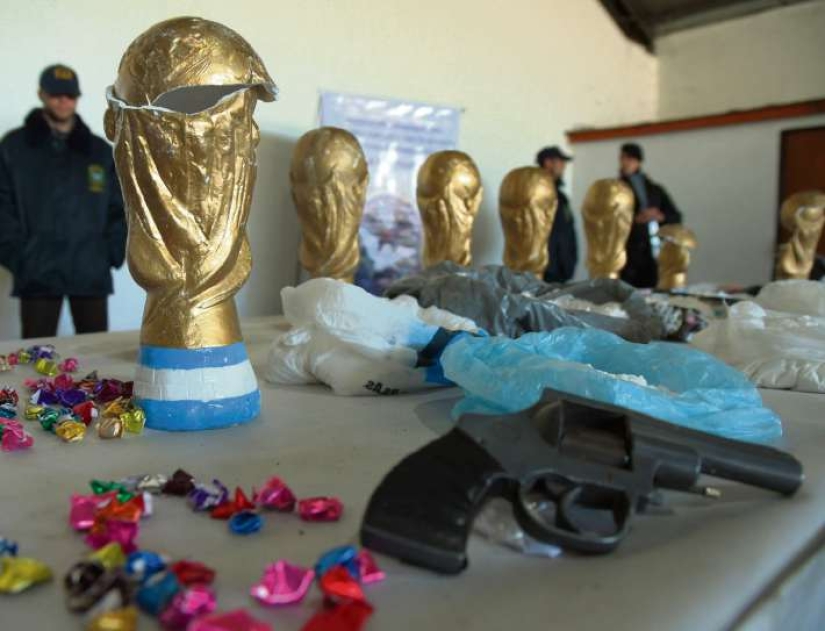 10 interesantes hallazgos realizados dentro de las estatuas 10 interesantes hallazgos realizados dentro de las estatuas