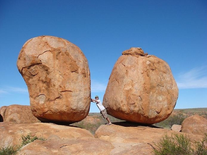 10 más famosos de equilibrio de rocas del mundo